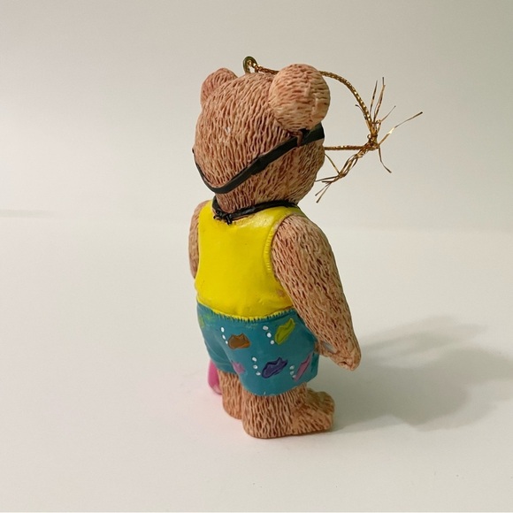 Vtg 1997 Claire’s Surfing Bear Ornament with Pink Surfboard - Picture 3 of 10